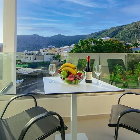 Vakakis Family Luxury Studios 2 Palaiochora Exterior photo