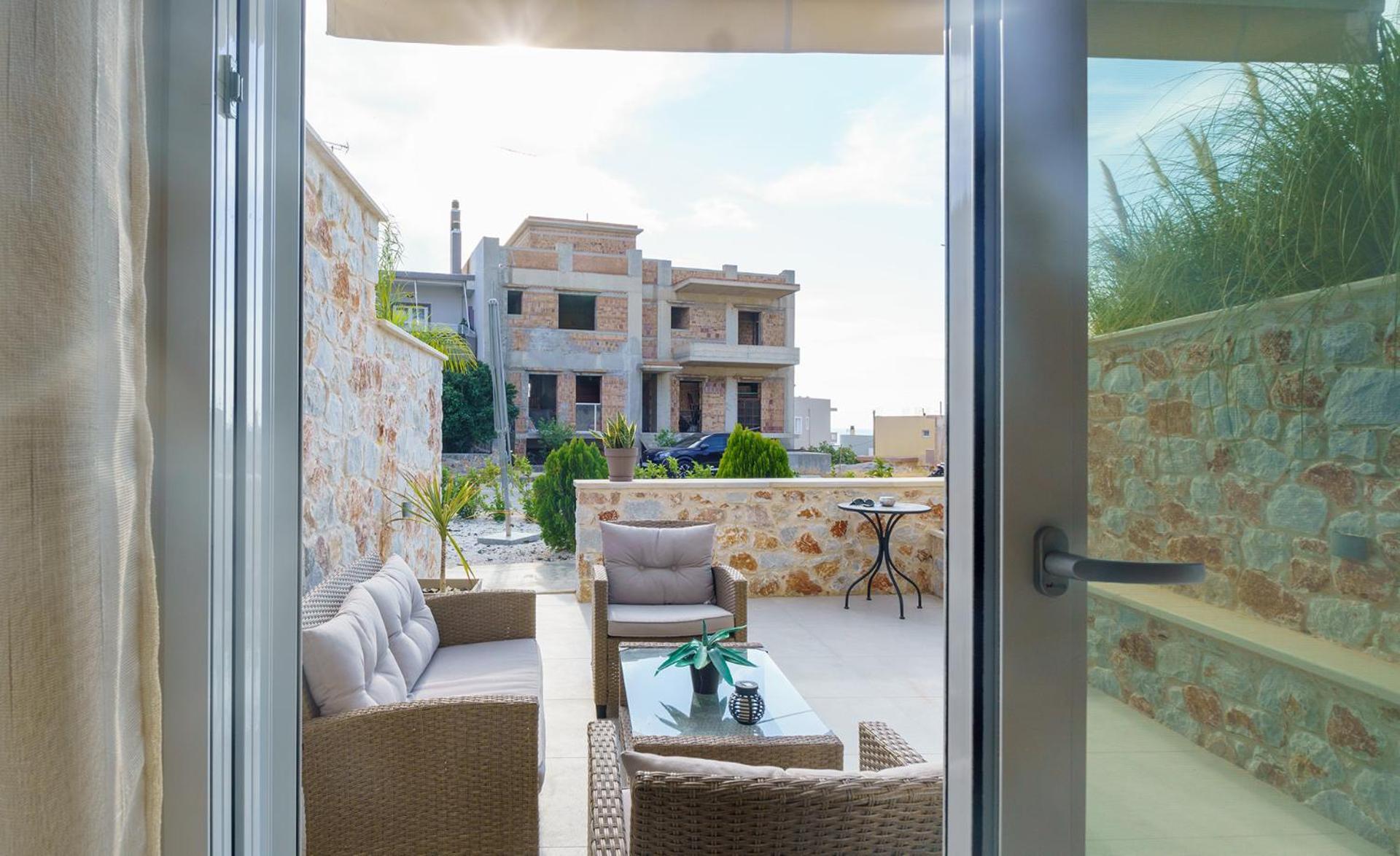 Vakakis Family Luxury 2 Apartment *